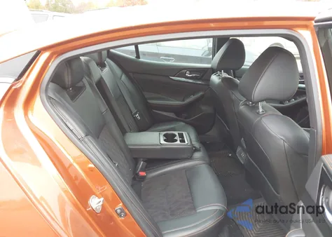 2019 Nissan Maxima 3.5 Sr z USA, uszkodzony, nr VIN 1N4AA6AVXKC384536